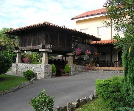 Hotel Entrevines Colunga Exterior photo
